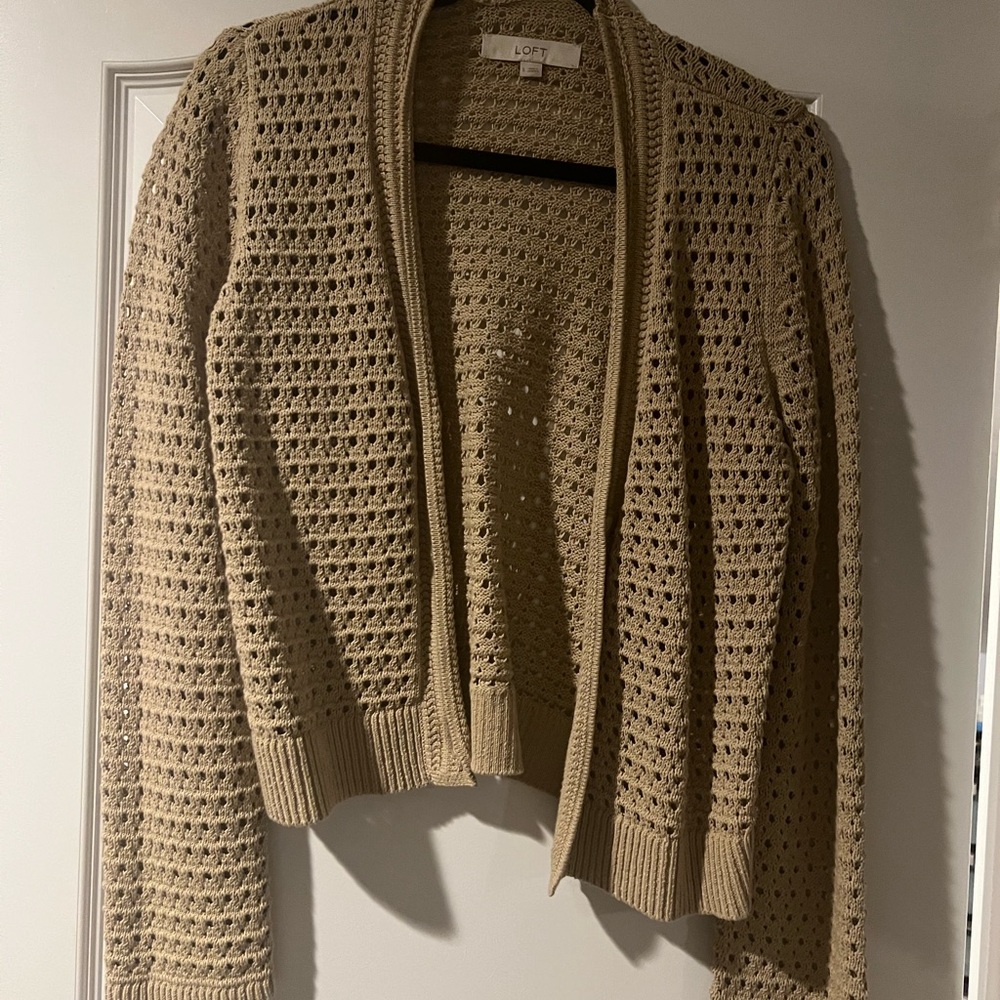 Knitted cardigan